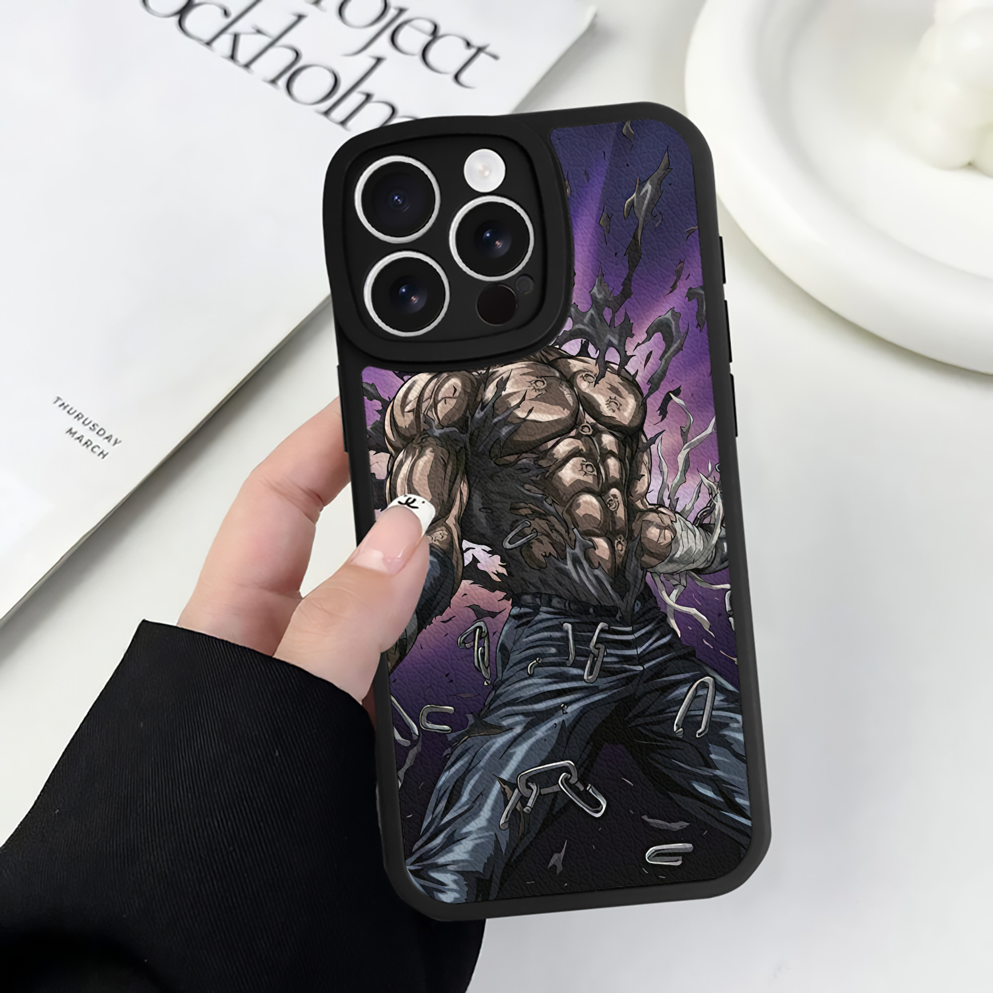 （画像用） 北斗の拳 Fist of the North Star 【iPhone 16シリーズ対応】シリコンスマホケース（レザー調） 材質：シリコン